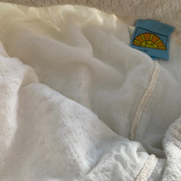 Shorts - Picture 4 of 5